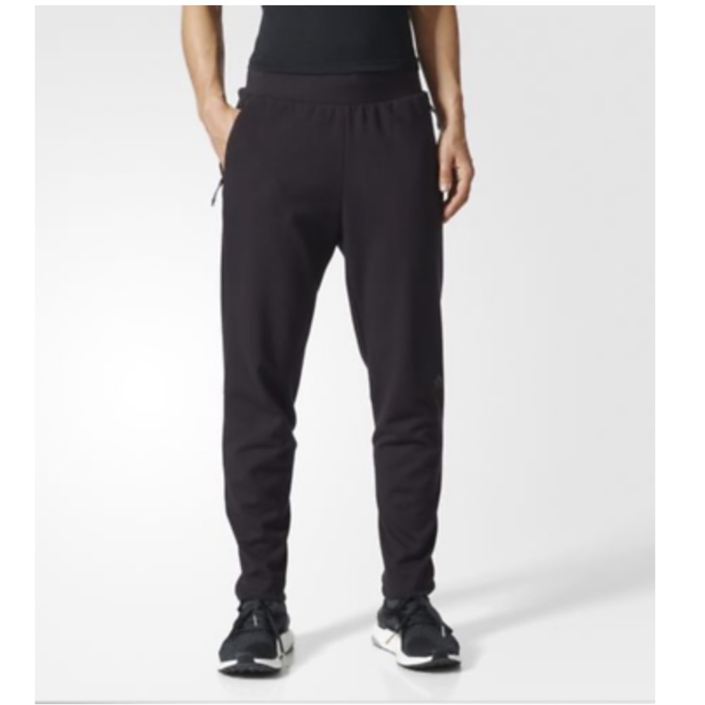 Adidas women's Athletics ZNE Striker pants black M